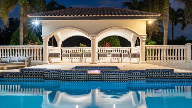 Building Photo - 13751 Pine Meadow Ct