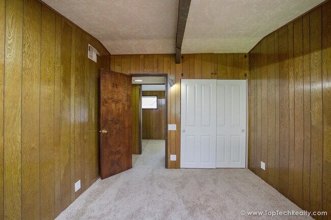 Building Photo - 675 NW 123rd Ave