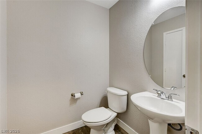Building Photo - 3233 Brayton Mist