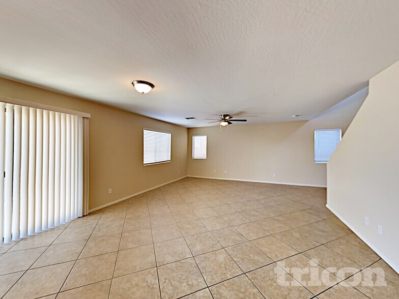 Building Photo - 45015 Bahia Dr