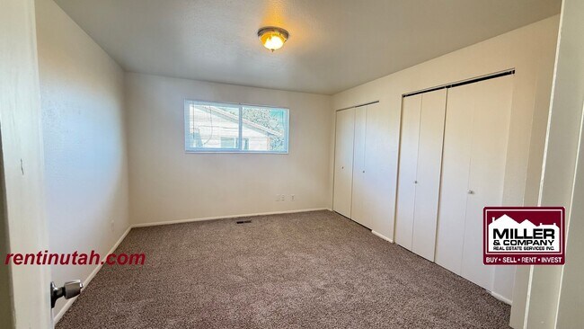 Building Photo - 4812 W Westpoint Dr