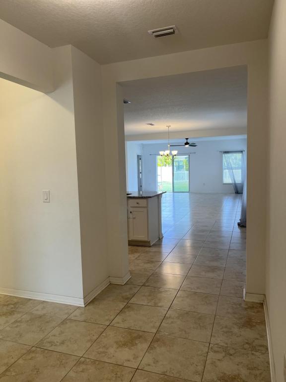 Building Photo - 12218 Gothic Rd