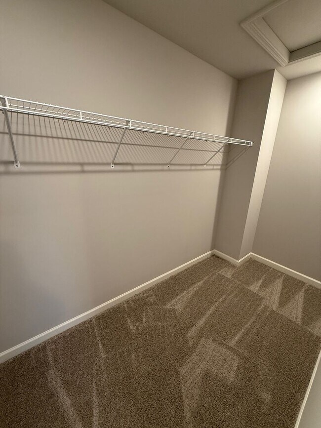 Building Photo - Nice New SIngle Family Home on Elkhart's NE Side