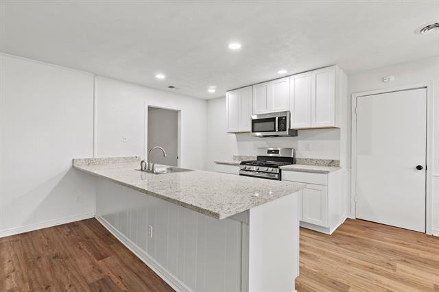 Building Photo - 3 Timberside Dr