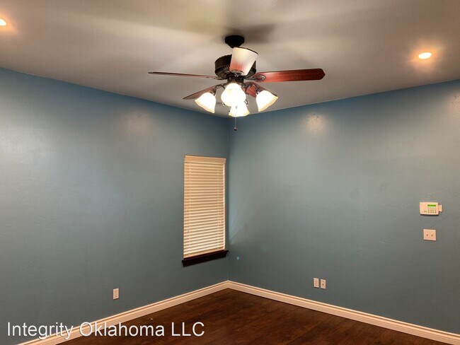 Building Photo - 4 br, 2 bath House - 2424 Wimberley Creek Dr.