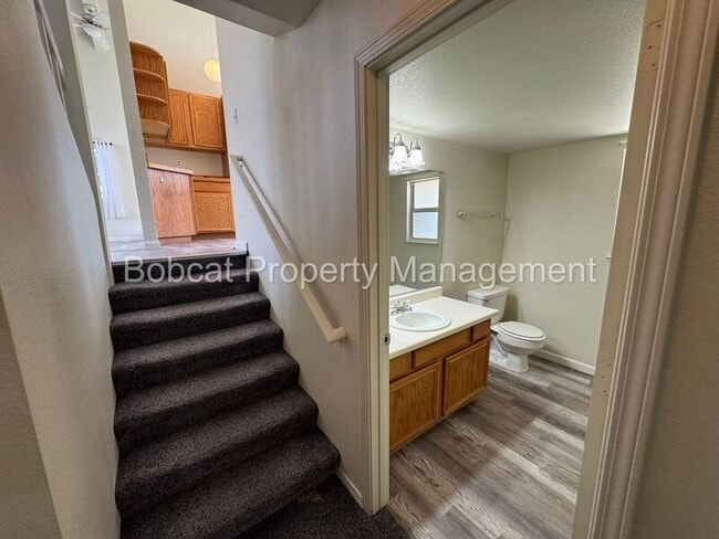 Building Photo - 4123 Sweetwater Dr