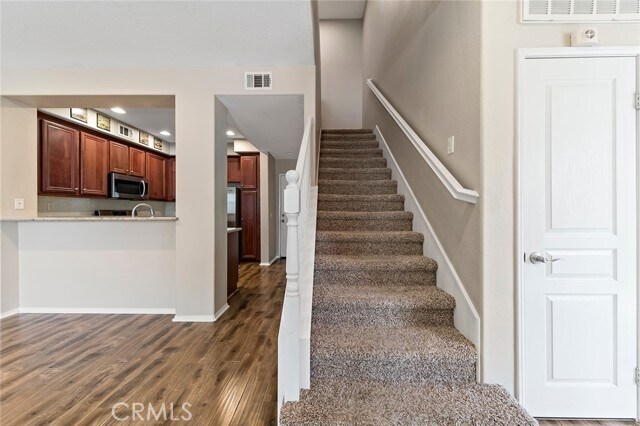 Building Photo - 7725 Hess Pl