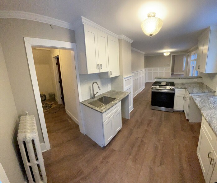 Building Photo - 3424 Garfield Ave