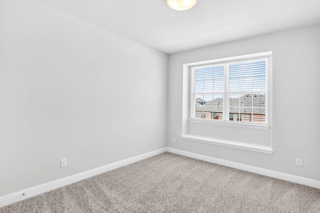 Building Photo - 916 Lido Ln