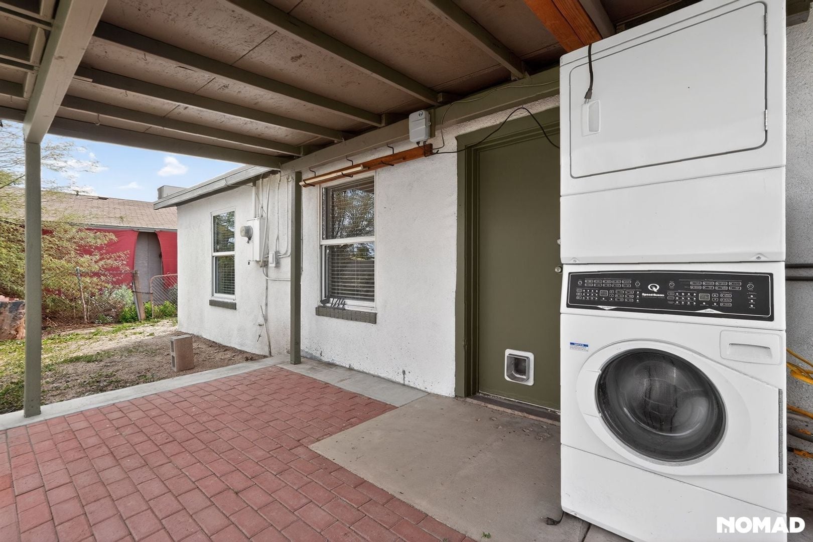 Building Photo - 1714 E Madison St