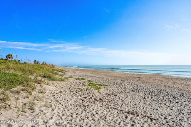 Building Photo - 1125 Jimmy Buffett Mem Hwy