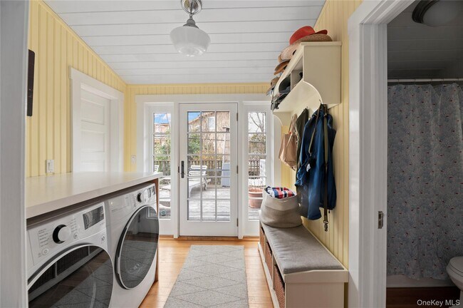 Building Photo - 696 Ocean Breeze Walk