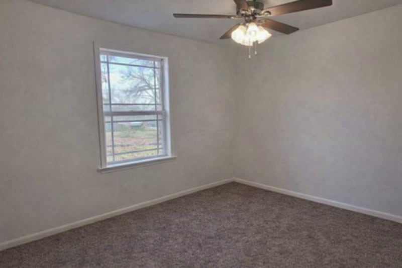 Building Photo - 138 5th Ave