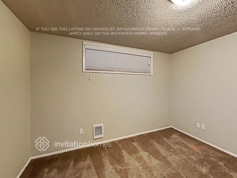 Building Photo - 5149 Bristonwood Dr W