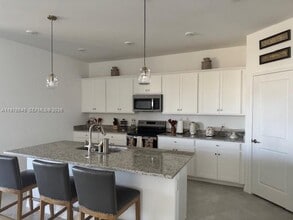 Building Photo - 15012 Palamos Cir