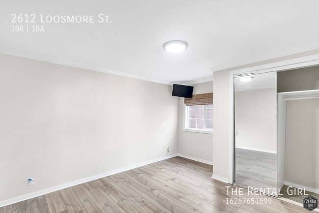 Building Photo - Spacious 3 Bedroom Single Family Home | Fu...