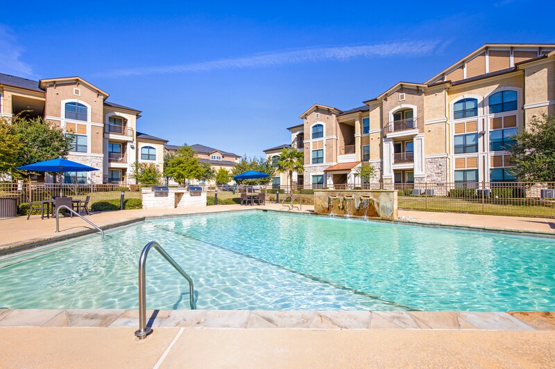 Summercrest Burleson Apartments 1320 NW Summercrest Blvd Burleson TX