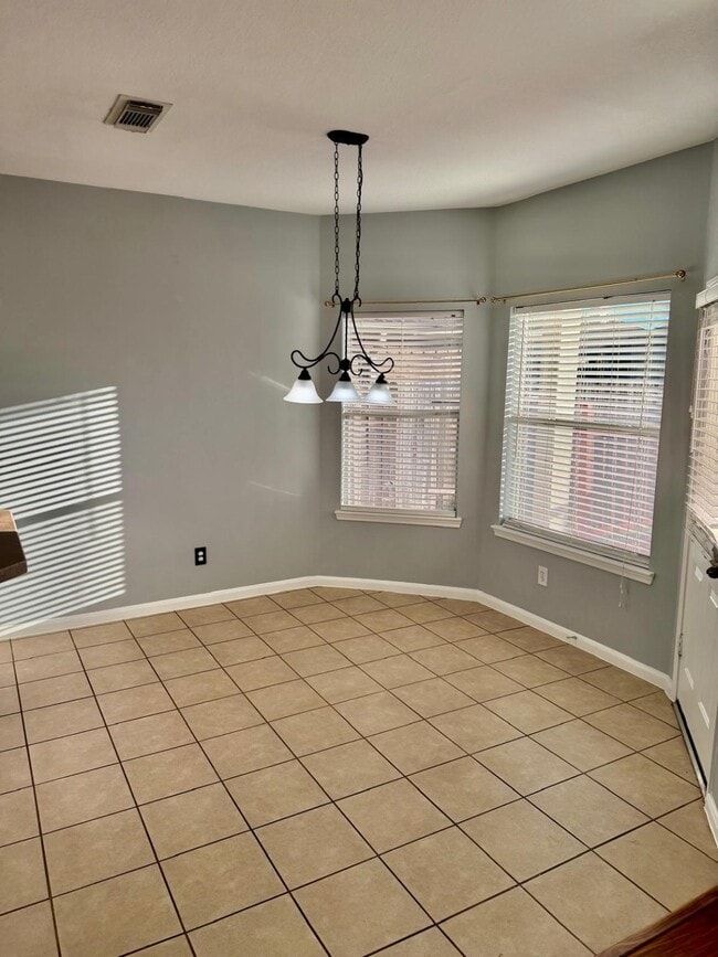 Building Photo - 6537 Canyon Mist Ln