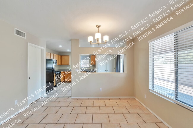 Building Photo - 1097 S Desert Senna Loop