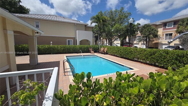 Building Photo - 4605 SW 75th Way