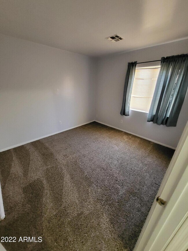 Building Photo - 11202 W Turney Ave