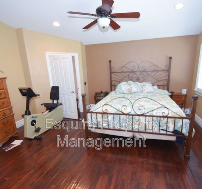 Building Photo - 2654 Dorado Ct