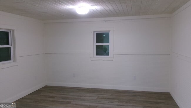 Building Photo - 17827 Hwy 129