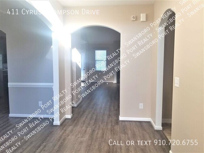 Building Photo - 411 Cyrus Thompson Dr