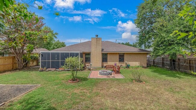 Building Photo - 3812 Brockhampton Dr