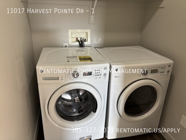 Building Photo - 11017 Harvest Pointe Dr