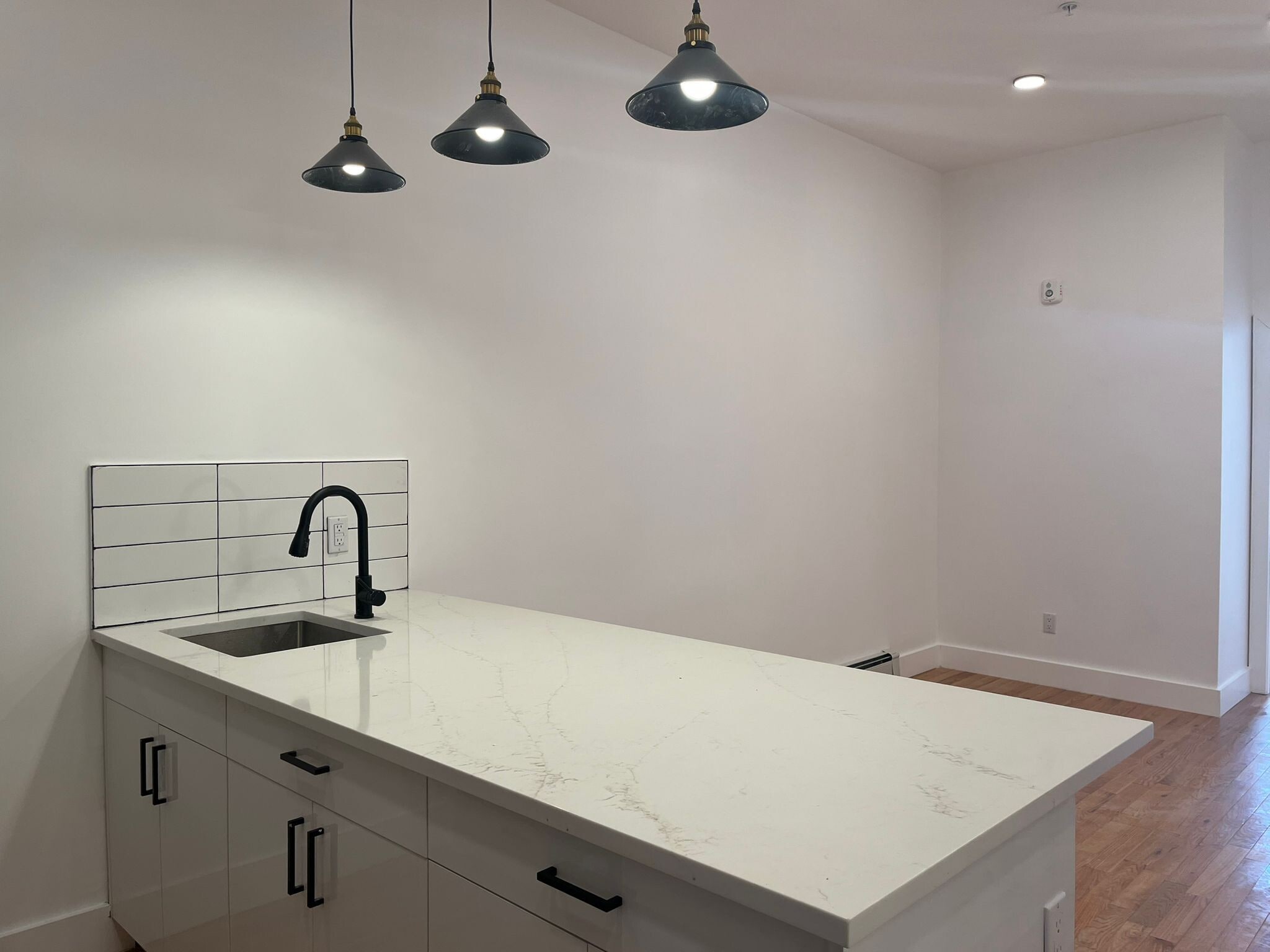 Building Photo - 224 Old Bergen Rd