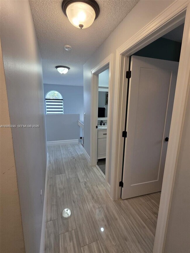 Building Photo - 680 NW 159th Ave