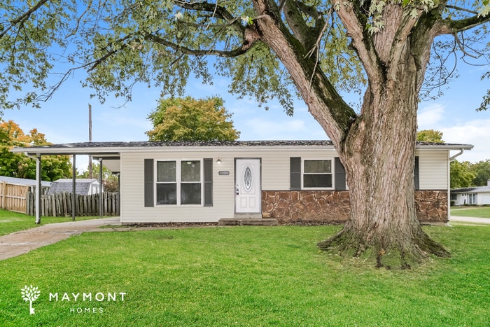 Primary Photo - 1080 N Park Ln