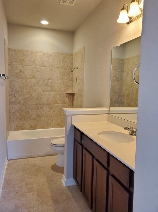 Building Photo - 7220 Wyoming Springs Dr
