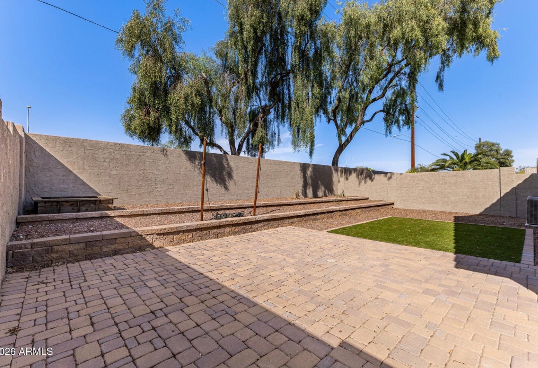 Building Photo - 8782 W Shaw Butte Dr