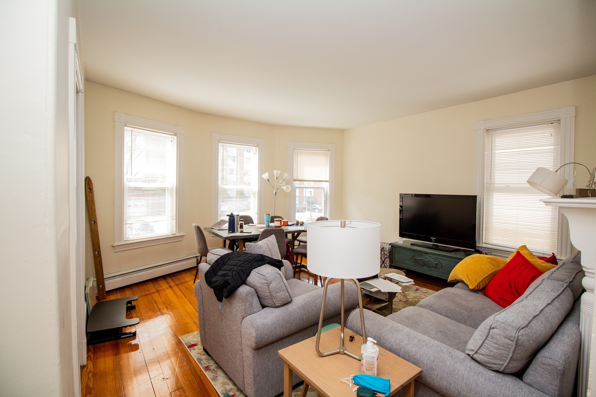 Building Photo - 66 Chestnut St