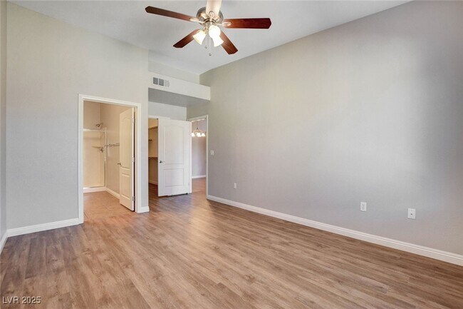 Building Photo - 8805 Jeffreys St