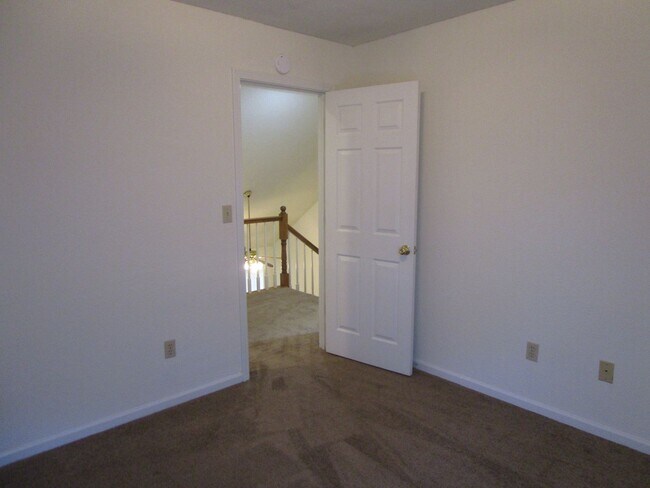 Building Photo - 4406-4408 Cheryl Ct.
