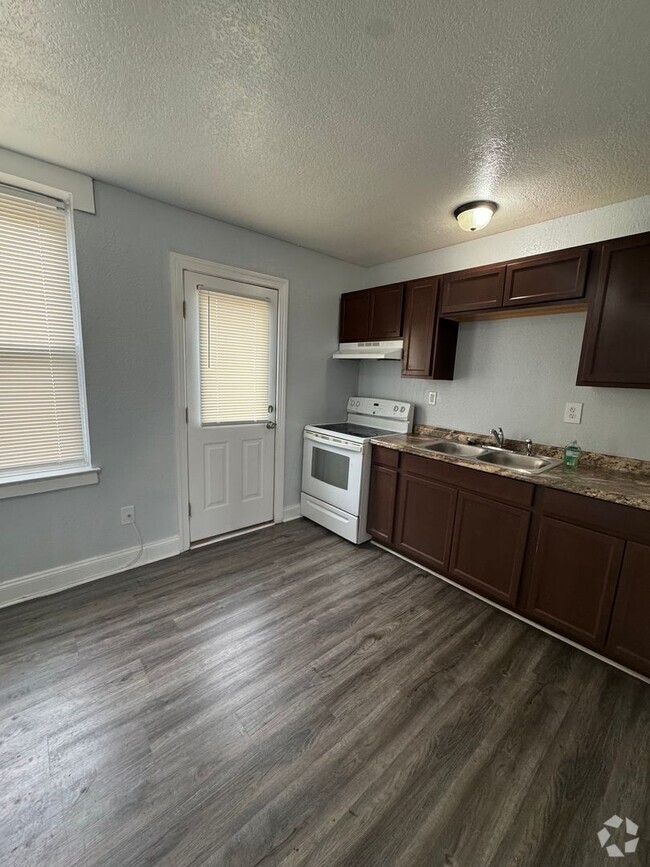 Building Photo - Afton Apartments
