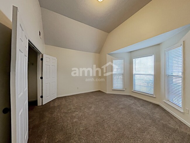 Building Photo - 399 Meigs Dr
