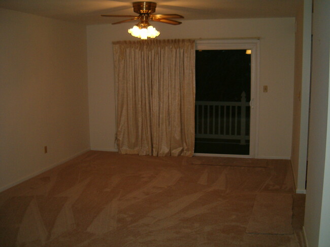 Dining Room - 2912 State Hill Rd