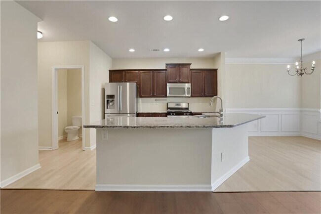 Building Photo - 2526 Morgan Chase Dr