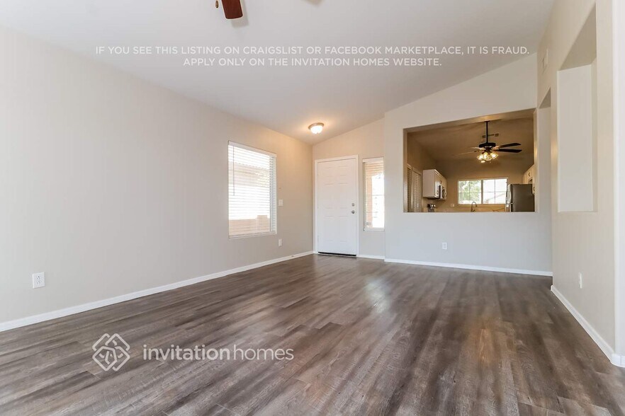 Building Photo - 9327 W Gold Dust Ave