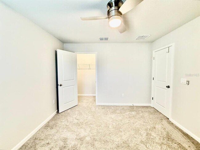 Building Photo - 1156 Crk Vly Ct