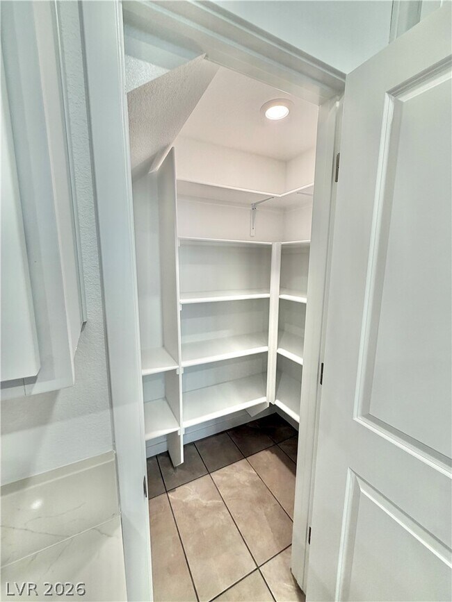 Building Photo - 11462 Crimson Ledge Ave