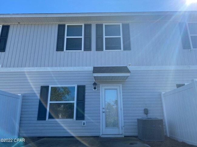 Building Photo - 5932 Callaway Cir