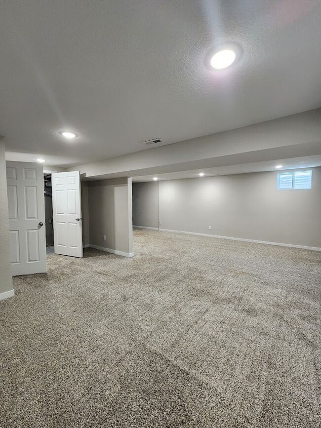 Building Photo - Long Realty & Property Management - Updated Ranch Home on 1 Acre