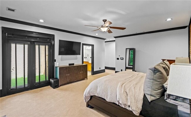 Building Photo - 5512 Glenridge Dr