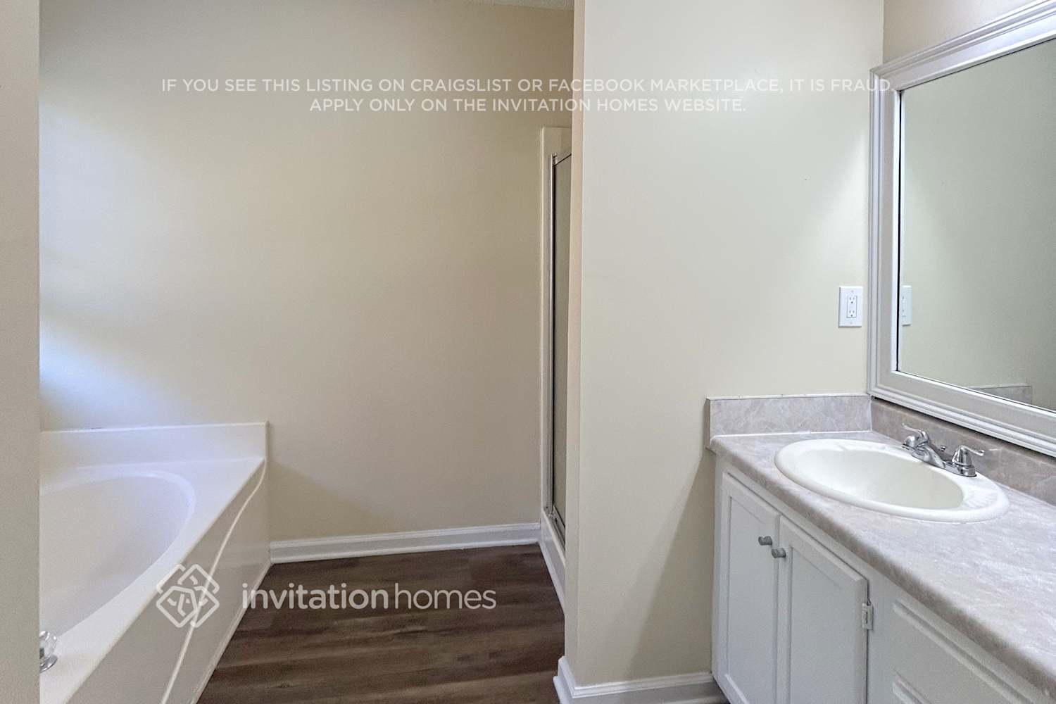 Building Photo - 116 Lovejoy Cir