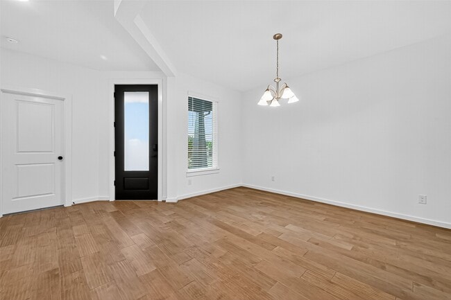 Building Photo - 10934 White Mist Dr